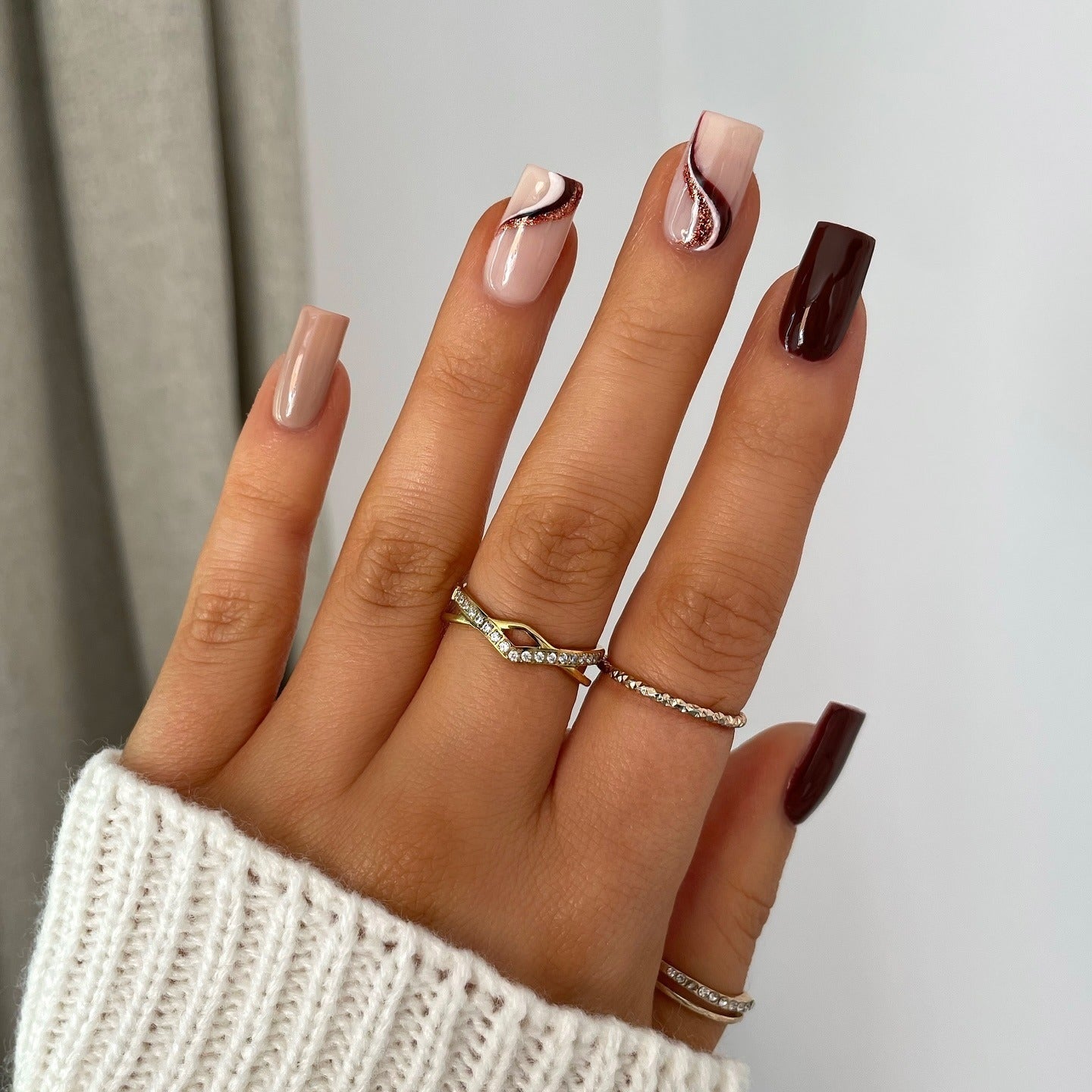 Mocha Marble Swirl Nails