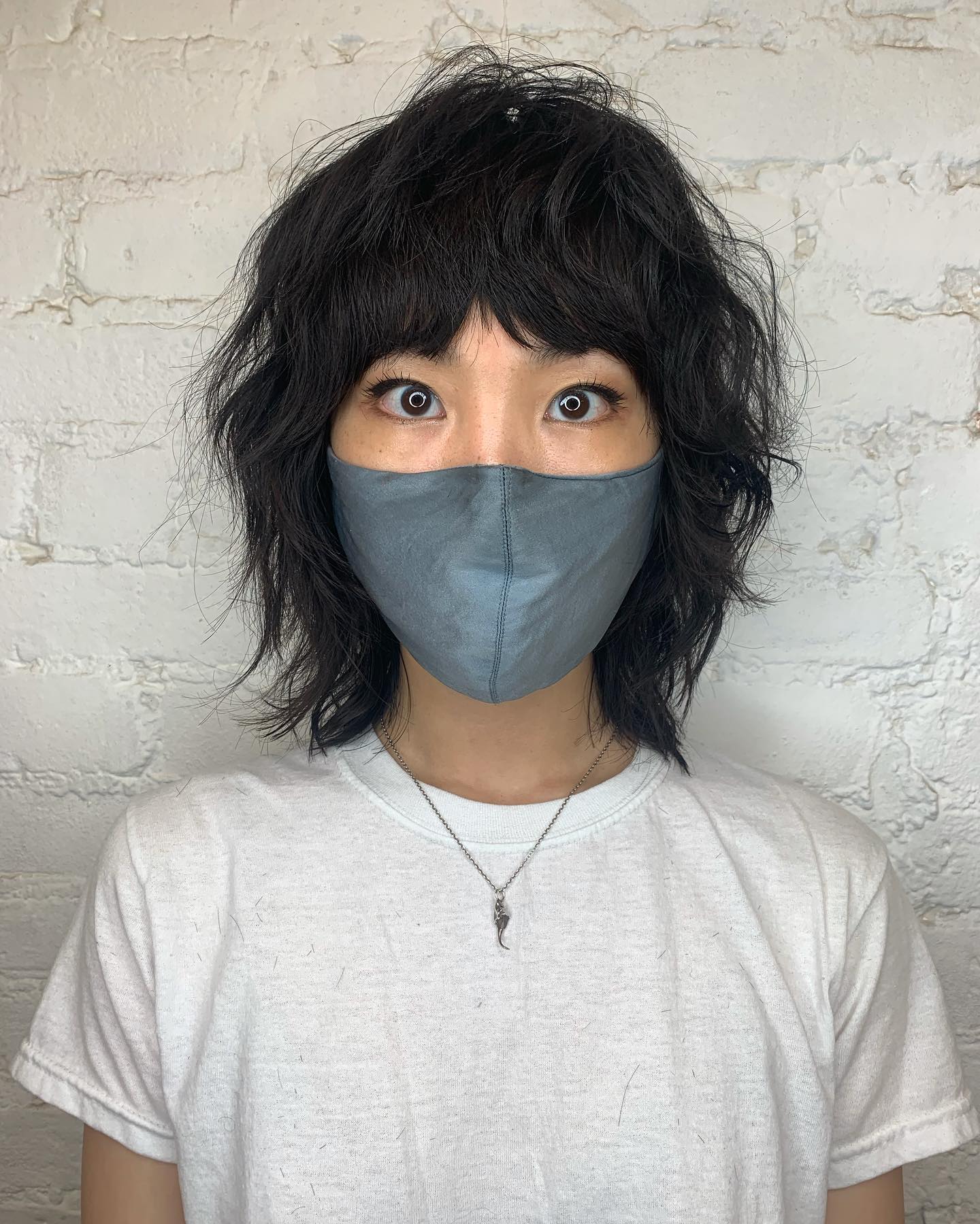 ۵. امواج عجیب و غریب با یک چتری جسورانه