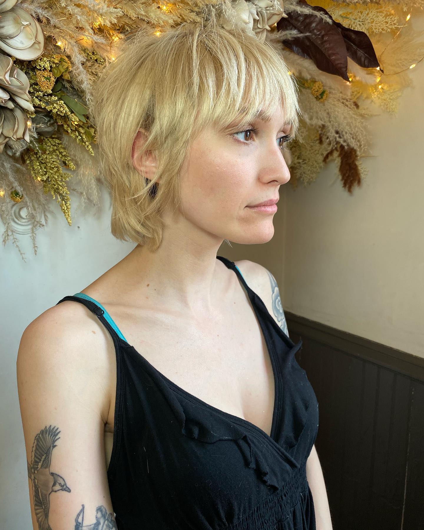 ۳. شگ بوسیده شده با آفتاب و چتری